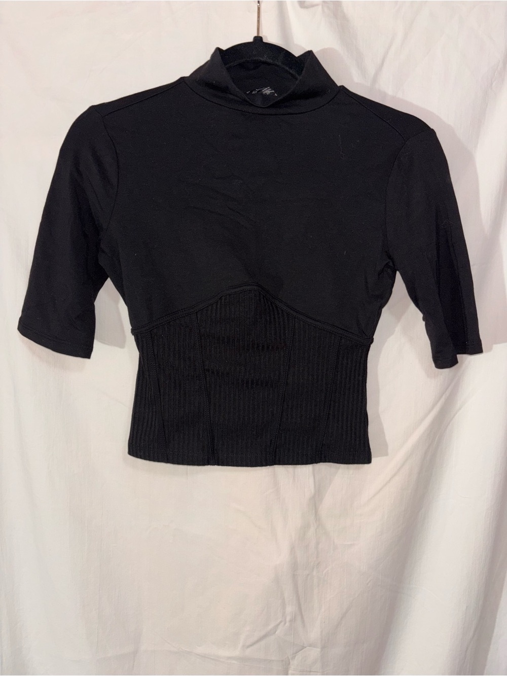 NWT Guess Black Ribbed Mock Neck Cropped Top